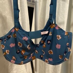 Victoria’s Secret bra
